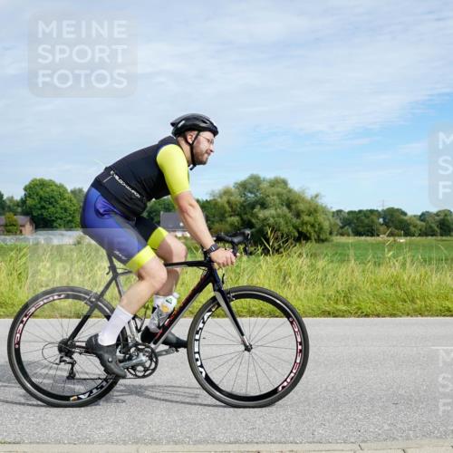 31.08.2025 - Elbe Triathlon Hamburg Michael Burmester http://msf.ph/oto/8693024 31.08.2025 10:56:19 Radfahren 1152, 1279, 1599 meine-sportfotos.de