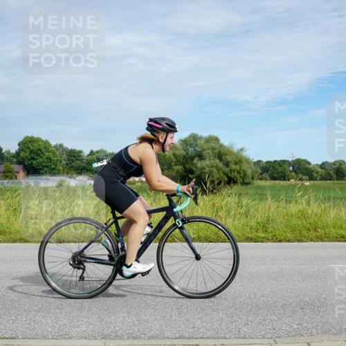 31.08.2025 - Elbe Triathlon Hamburg Michael Burmester http://msf.ph/oto/8693047 31.08.2025 10:56:59 Radfahren 1305, 1361, 1392, 1414, 1450, 1458 meine-sportfotos.de