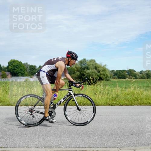 31.08.2025 - Elbe Triathlon Hamburg Michael Burmester http://msf.ph/oto/8693072 31.08.2025 10:57:40 Radfahren 1161, 1399, 1502 meine-sportfotos.de