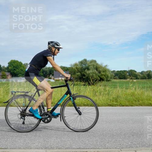 31.08.2025 - Elbe Triathlon Hamburg Michael Burmester http://msf.ph/oto/8693080 31.08.2025 10:57:56 Radfahren 1329, 1401, 1420, 1438, 1441, 1447, 1493, 1495 meine-sportfotos.de