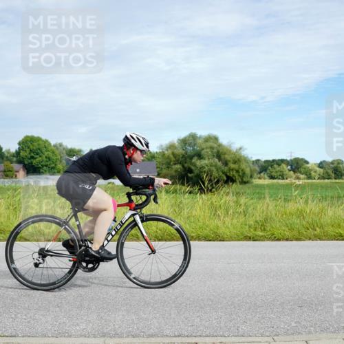 31.08.2025 - Elbe Triathlon Hamburg Michael Burmester http://msf.ph/oto/8693107 31.08.2025 10:58:53 Radfahren 1280, 1327, 1387, 1394, 1415, 1575 meine-sportfotos.de