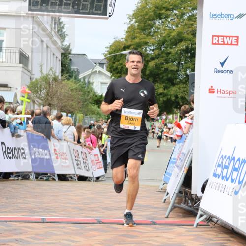 31.08.2025 - 21. Blankeneser Heldenlauf Strokosch-Dieckow http://msf.ph/oto/8693122 31.08.2025 12:37:11 Ziel 5409, 4365 meine-sportfotos.de