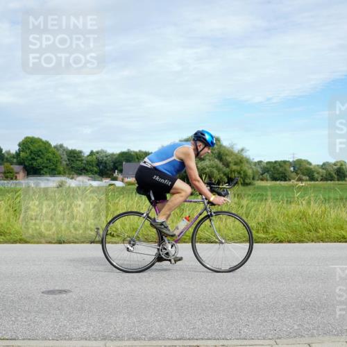 31.08.2025 - Elbe Triathlon Hamburg Michael Burmester http://msf.ph/oto/8693123 31.08.2025 10:59:45 Radfahren 1281, 1310, 1318, 1319, 1344, 1362, 1417, 1423 meine-sportfotos.de