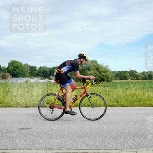 31.08.2025 - Elbe Triathlon Hamburg Michael Burmester http://msf.ph/oto/8693132 31.08.2025 11:00:05 Radfahren 1256, 1273, 1292, 1313, 1348, 1490, 1588 meine-sportfotos.de