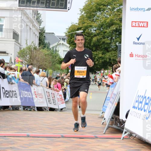 31.08.2025 - 21. Blankeneser Heldenlauf Strokosch-Dieckow http://msf.ph/oto/8693153 31.08.2025 12:37:11 Ziel 5409, 4365 meine-sportfotos.de