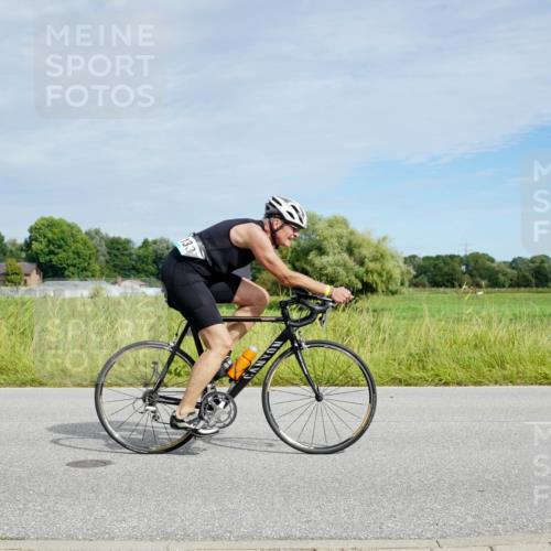 31.08.2025 - Elbe Triathlon Hamburg Michael Burmester http://msf.ph/oto/8693154 31.08.2025 11:00:59 Radfahren 1154, 1277, 1337 meine-sportfotos.de