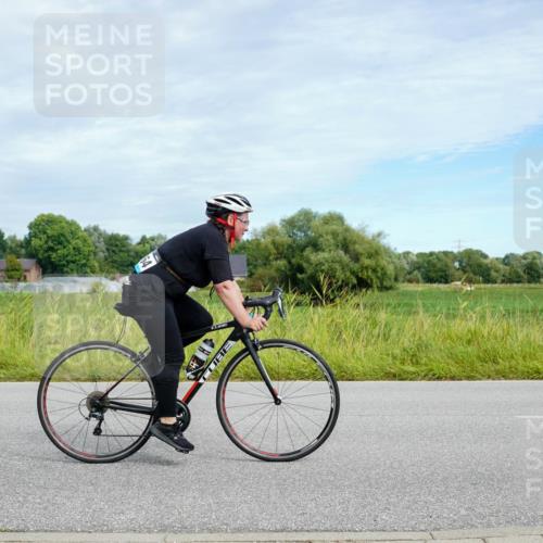 31.08.2025 - Elbe Triathlon Hamburg Michael Burmester http://msf.ph/oto/8693198 31.08.2025 11:02:34 Radfahren 1464, 1592 meine-sportfotos.de