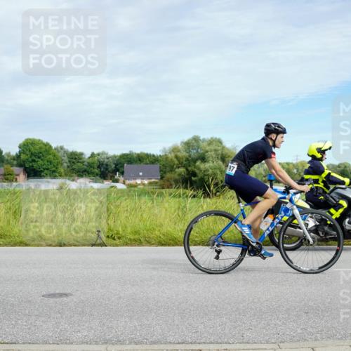 31.08.2025 - Elbe Triathlon Hamburg Michael Burmester http://msf.ph/oto/8693207 31.08.2025 11:02:58 Radfahren 1499, 1597 meine-sportfotos.de