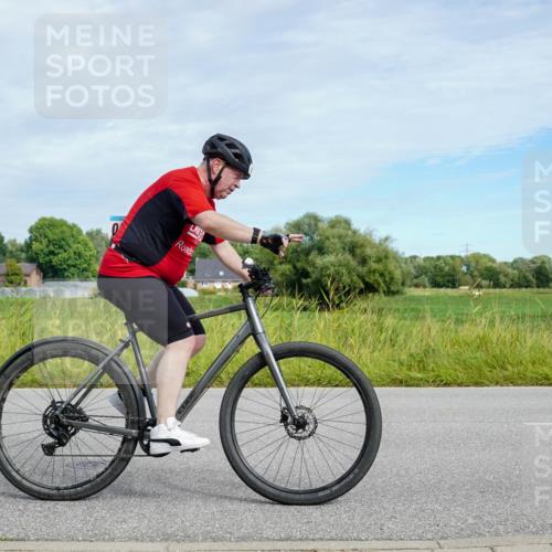 31.08.2025 - Elbe Triathlon Hamburg Michael Burmester http://msf.ph/oto/8693213 31.08.2025 11:03:11 Radfahren 1263, 1270, 1334, 1564, 1613 meine-sportfotos.de