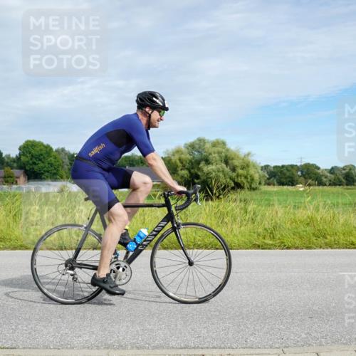 31.08.2025 - Elbe Triathlon Hamburg Michael Burmester http://msf.ph/oto/8693233 31.08.2025 11:04:08 Radfahren 782, 1267, 1316, 1571 meine-sportfotos.de