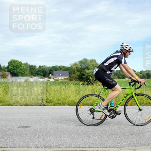 31.08.2025 - Elbe Triathlon Hamburg Michael Burmester http://msf.ph/oto/8693256 31.08.2025 11:04:57 Radfahren 1276, 1308, 1342, 1496 meine-sportfotos.de