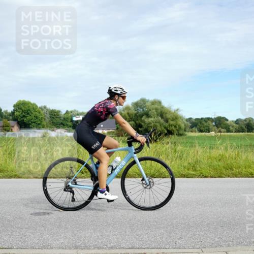 31.08.2025 - Elbe Triathlon Hamburg Michael Burmester http://msf.ph/oto/8693270 31.08.2025 11:05:26 Radfahren 1532, 1581 meine-sportfotos.de