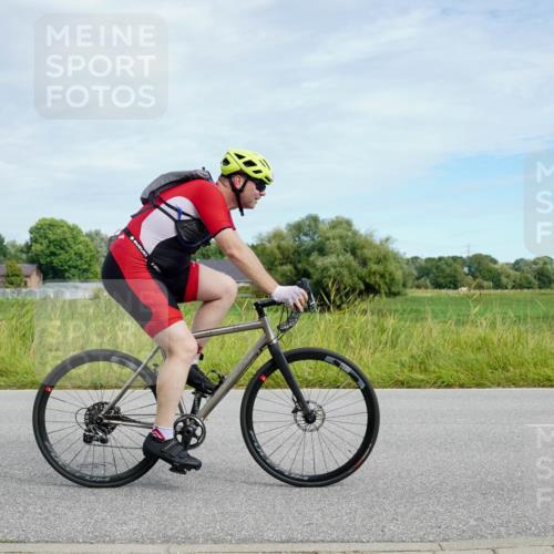31.08.2025 - Elbe Triathlon Hamburg Michael Burmester http://msf.ph/oto/8693290 31.08.2025 11:06:34 Radfahren 1257, 1354 meine-sportfotos.de