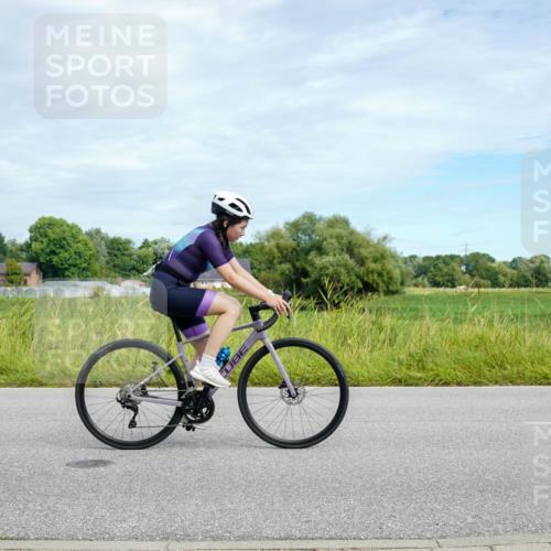 31.08.2025 - Elbe Triathlon Hamburg Michael Burmester http://msf.ph/oto/8693294 31.08.2025 11:06:52 Radfahren 1328, 1333, 1578, 1605 meine-sportfotos.de