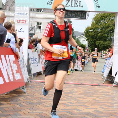 31.08.2025 - 21. Blankeneser Heldenlauf Strokosch-Dieckow http://msf.ph/oto/8693310 31.08.2025 12:36:50 Ziel 5230, 5045, 5201, 5634, 5304, 4245 meine-sportfotos.de