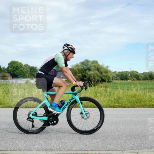 31.08.2025 - Elbe Triathlon Hamburg Michael Burmester http://msf.ph/oto/8693315 31.08.2025 11:07:43 Radfahren 1293, 1343, 1419, 1501, 1582, 1593 meine-sportfotos.de