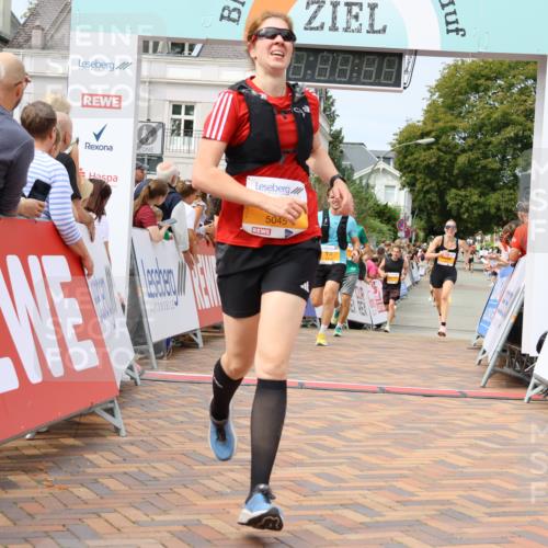 31.08.2025 - 21. Blankeneser Heldenlauf Strokosch-Dieckow http://msf.ph/oto/8693325 31.08.2025 12:36:50 Ziel 5230, 5045, 5201, 5634, 5304, 4245 meine-sportfotos.de
