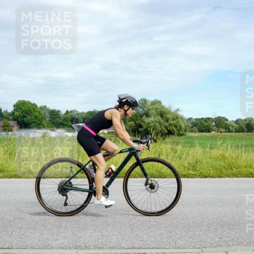 31.08.2025 - Elbe Triathlon Hamburg Michael Burmester http://msf.ph/oto/8693327 31.08.2025 11:08:19 Radfahren 1271, 1413, 1434, 1469, 1492 meine-sportfotos.de