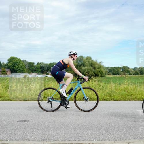 31.08.2025 - Elbe Triathlon Hamburg Michael Burmester http://msf.ph/oto/8693332 31.08.2025 11:08:36 Radfahren 1468, 1579 meine-sportfotos.de
