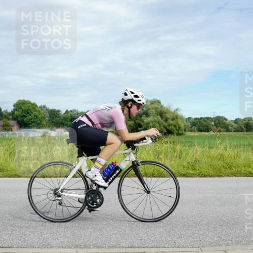 31.08.2025 - Elbe Triathlon Hamburg Michael Burmester http://msf.ph/oto/8693342 31.08.2025 11:09:02 Radfahren 1389, 1487, 1513 meine-sportfotos.de