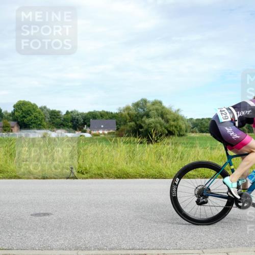 31.08.2025 - Elbe Triathlon Hamburg Michael Burmester http://msf.ph/oto/8693374 31.08.2025 11:10:28 Radfahren 1422, 1425, 1429, 1484, 1550, 1601 meine-sportfotos.de