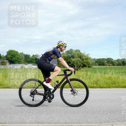 31.08.2025 - Elbe Triathlon Hamburg Michael Burmester http://msf.ph/oto/8693375 31.08.2025 11:10:31 Radfahren 1335, 1388, 1396, 1425, 1429, 1484, 1550 meine-sportfotos.de