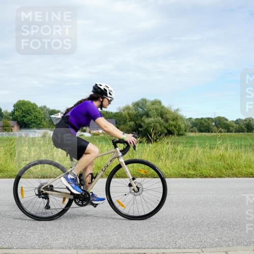 31.08.2025 - Elbe Triathlon Hamburg Michael Burmester http://msf.ph/oto/8693376 31.08.2025 11:10:33 Radfahren 1335, 1388, 1396, 1425, 1550 meine-sportfotos.de
