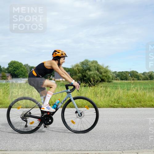 31.08.2025 - Elbe Triathlon Hamburg Michael Burmester http://msf.ph/oto/8693402 31.08.2025 11:11:27 Radfahren 1525, 1537 meine-sportfotos.de