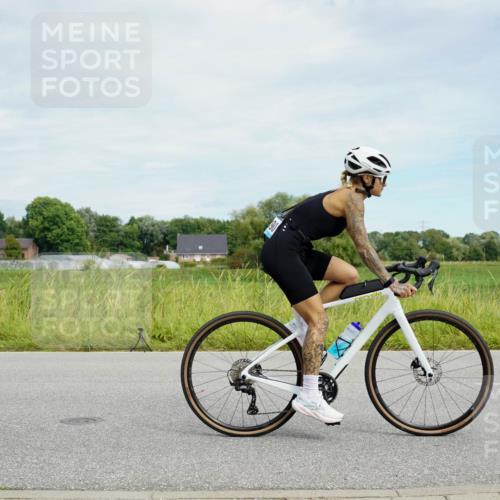 31.08.2025 - Elbe Triathlon Hamburg Michael Burmester http://msf.ph/oto/8693416 31.08.2025 11:12:25 Radfahren 1374, 1390, 1395, 1404, 1442, 1462, 1615 meine-sportfotos.de