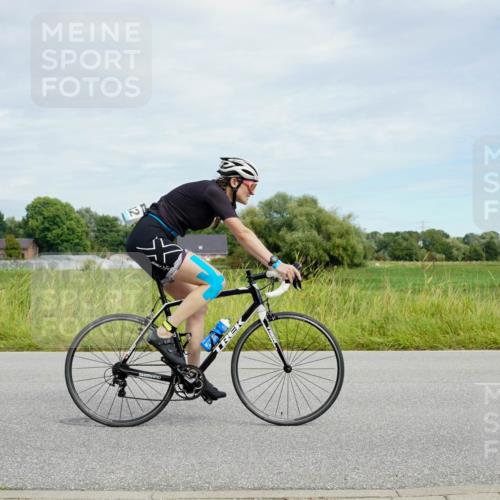 31.08.2025 - Elbe Triathlon Hamburg Michael Burmester http://msf.ph/oto/8693417 31.08.2025 11:12:26 Radfahren 1374, 1390, 1395, 1404, 1442, 1462, 1615 meine-sportfotos.de