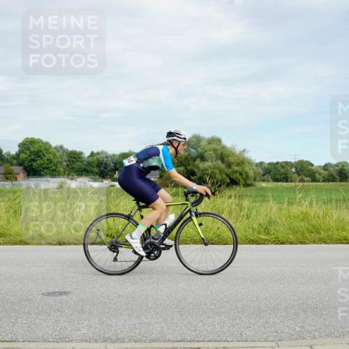 31.08.2025 - Elbe Triathlon Hamburg Michael Burmester http://msf.ph/oto/8693418 31.08.2025 11:12:26 Radfahren 1374, 1390, 1395, 1404, 1442, 1462, 1615 meine-sportfotos.de