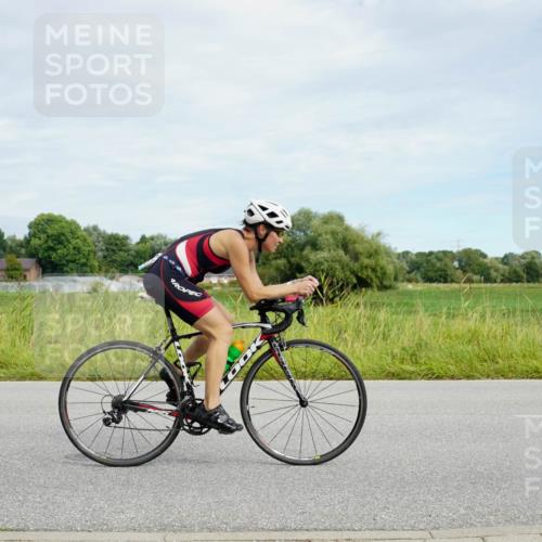 31.08.2025 - Elbe Triathlon Hamburg Michael Burmester http://msf.ph/oto/8693419 31.08.2025 11:12:27 Radfahren 1374, 1390, 1395, 1404, 1442, 1462, 1614, 1615 meine-sportfotos.de
