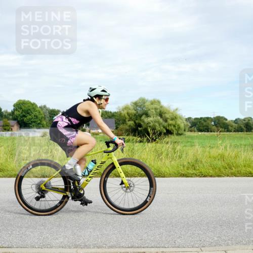 31.08.2025 - Elbe Triathlon Hamburg Michael Burmester http://msf.ph/oto/8693446 31.08.2025 11:14:06 Radfahren 1346, 1361, 1401, 1428 meine-sportfotos.de