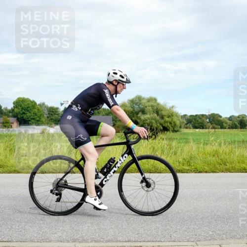 31.08.2025 - Elbe Triathlon Hamburg Michael Burmester http://msf.ph/oto/8693449 31.08.2025 11:14:20 Radfahren 1341, 1483 meine-sportfotos.de