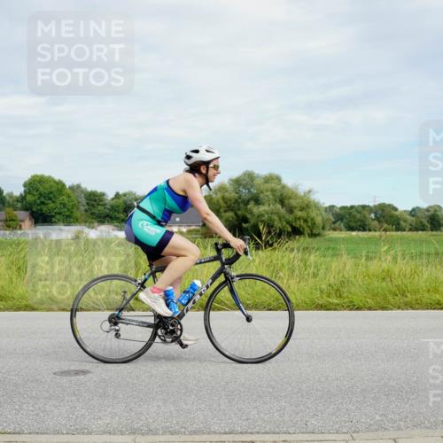 31.08.2025 - Elbe Triathlon Hamburg Michael Burmester http://msf.ph/oto/8693453 31.08.2025 11:14:27 Radfahren 1040, 1447, 1463 meine-sportfotos.de