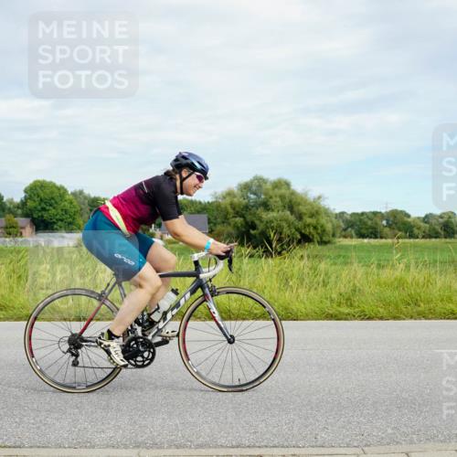31.08.2025 - Elbe Triathlon Hamburg Michael Burmester http://msf.ph/oto/8693462 31.08.2025 11:14:45 Radfahren 1363, 1407, 1474, 1504, 1604 meine-sportfotos.de
