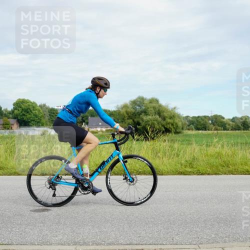 31.08.2025 - Elbe Triathlon Hamburg Michael Burmester http://msf.ph/oto/8693468 31.08.2025 11:14:52 Radfahren 1345, 1363, 1407, 1475, 1594 meine-sportfotos.de
