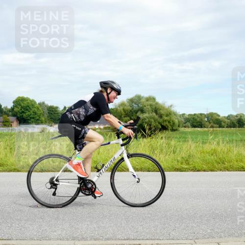 31.08.2025 - Elbe Triathlon Hamburg Michael Burmester http://msf.ph/oto/8693481 31.08.2025 11:15:44 Radfahren 1414, 1420, 1506 meine-sportfotos.de
