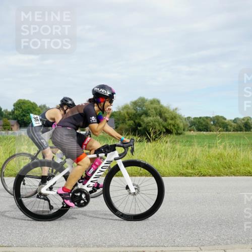 31.08.2025 - Elbe Triathlon Hamburg Michael Burmester http://msf.ph/oto/8693489 31.08.2025 11:16:19 Radfahren 1387, 1495, 1503 meine-sportfotos.de