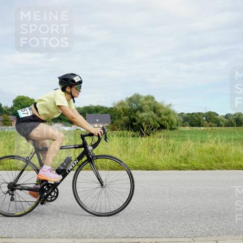 31.08.2025 - Elbe Triathlon Hamburg Michael Burmester http://msf.ph/oto/8693499 31.08.2025 11:17:21 Radfahren 1357, 1576 meine-sportfotos.de