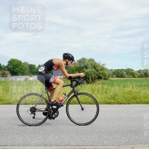 31.08.2025 - Elbe Triathlon Hamburg Michael Burmester http://msf.ph/oto/8693520 31.08.2025 11:18:39 Radfahren 1362, 1423, 1612 meine-sportfotos.de