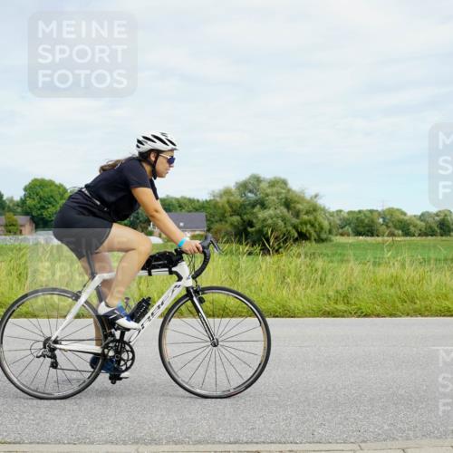 31.08.2025 - Elbe Triathlon Hamburg Michael Burmester http://msf.ph/oto/8693527 31.08.2025 11:19:08 Radfahren 1369, 1397 meine-sportfotos.de