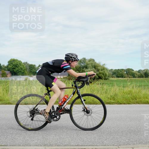 31.08.2025 - Elbe Triathlon Hamburg Michael Burmester http://msf.ph/oto/8693538 31.08.2025 11:20:02 Radfahren 1530, 1572 meine-sportfotos.de