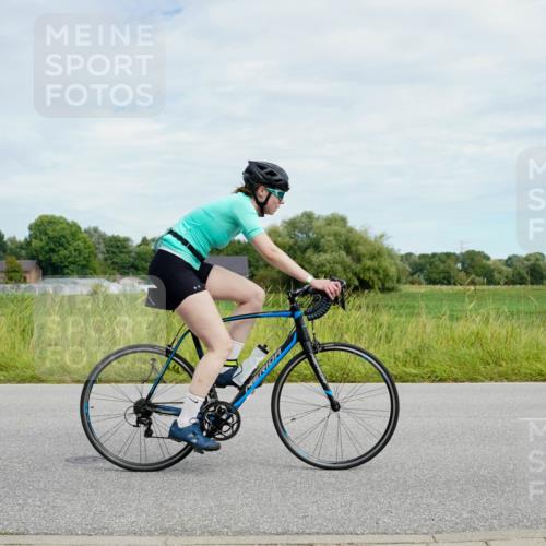 31.08.2025 - Elbe Triathlon Hamburg Michael Burmester http://msf.ph/oto/8693569 31.08.2025 11:22:09 Radfahren 1510, 1527, 1529, 1532, 1546, 1562, 1581 meine-sportfotos.de