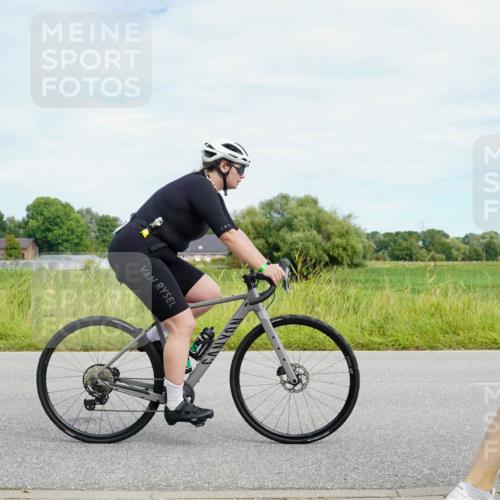 31.08.2025 - Elbe Triathlon Hamburg Michael Burmester http://msf.ph/oto/8693572 31.08.2025 11:22:11 Radfahren 1510, 1527, 1529, 1532, 1546, 1562, 1581, 1595 meine-sportfotos.de