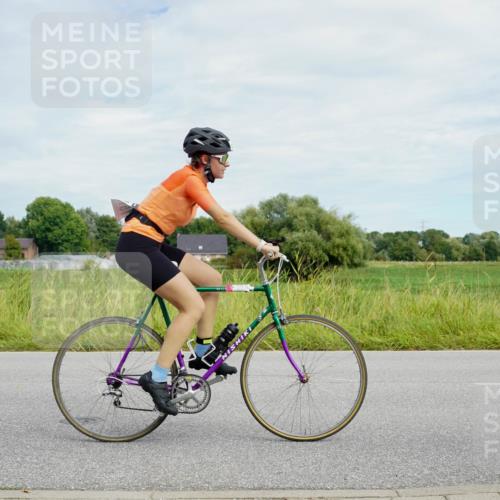31.08.2025 - Elbe Triathlon Hamburg Michael Burmester http://msf.ph/oto/8693573 31.08.2025 11:22:12 Radfahren 1510, 1527, 1529, 1532, 1546, 1562, 1581, 1595 meine-sportfotos.de