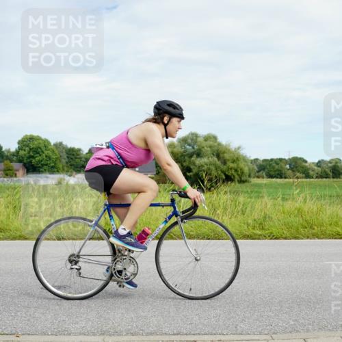 31.08.2025 - Elbe Triathlon Hamburg Michael Burmester http://msf.ph/oto/8693581 31.08.2025 11:22:23 Radfahren 1521, 1542 meine-sportfotos.de