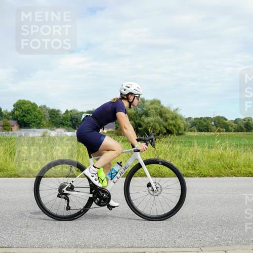 31.08.2025 - Elbe Triathlon Hamburg Michael Burmester http://msf.ph/oto/8693596 31.08.2025 11:24:16 Radfahren 1524, 1554, 1577, 1611 meine-sportfotos.de