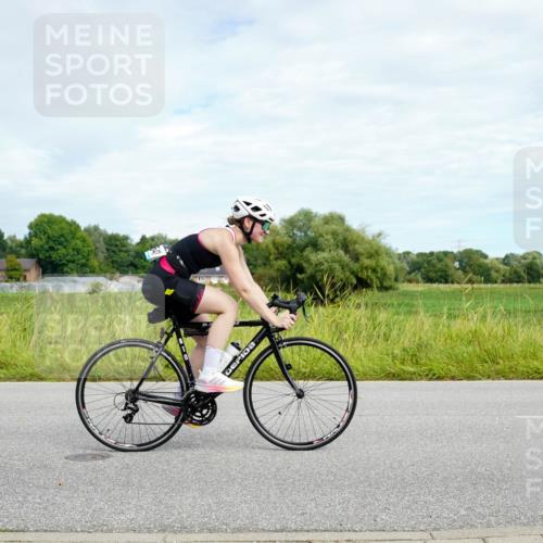 31.08.2025 - Elbe Triathlon Hamburg Michael Burmester http://msf.ph/oto/8693608 31.08.2025 11:25:33 Radfahren 1541 meine-sportfotos.de