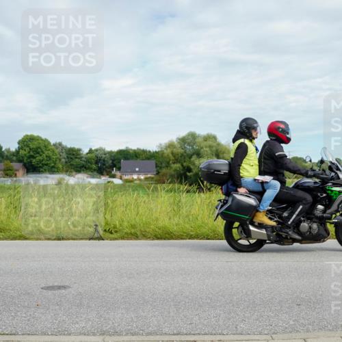 31.08.2025 - Elbe Triathlon Hamburg Michael Burmester http://msf.ph/oto/8693616 31.08.2025 11:26:42 Radfahren 1574, 1618 meine-sportfotos.de